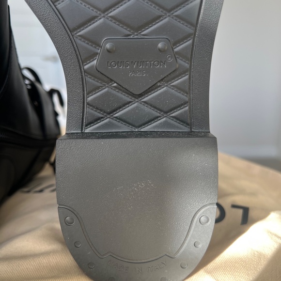 Citizen Flat Ranger Boot, Louis Vuitton - Picture 7 of 7